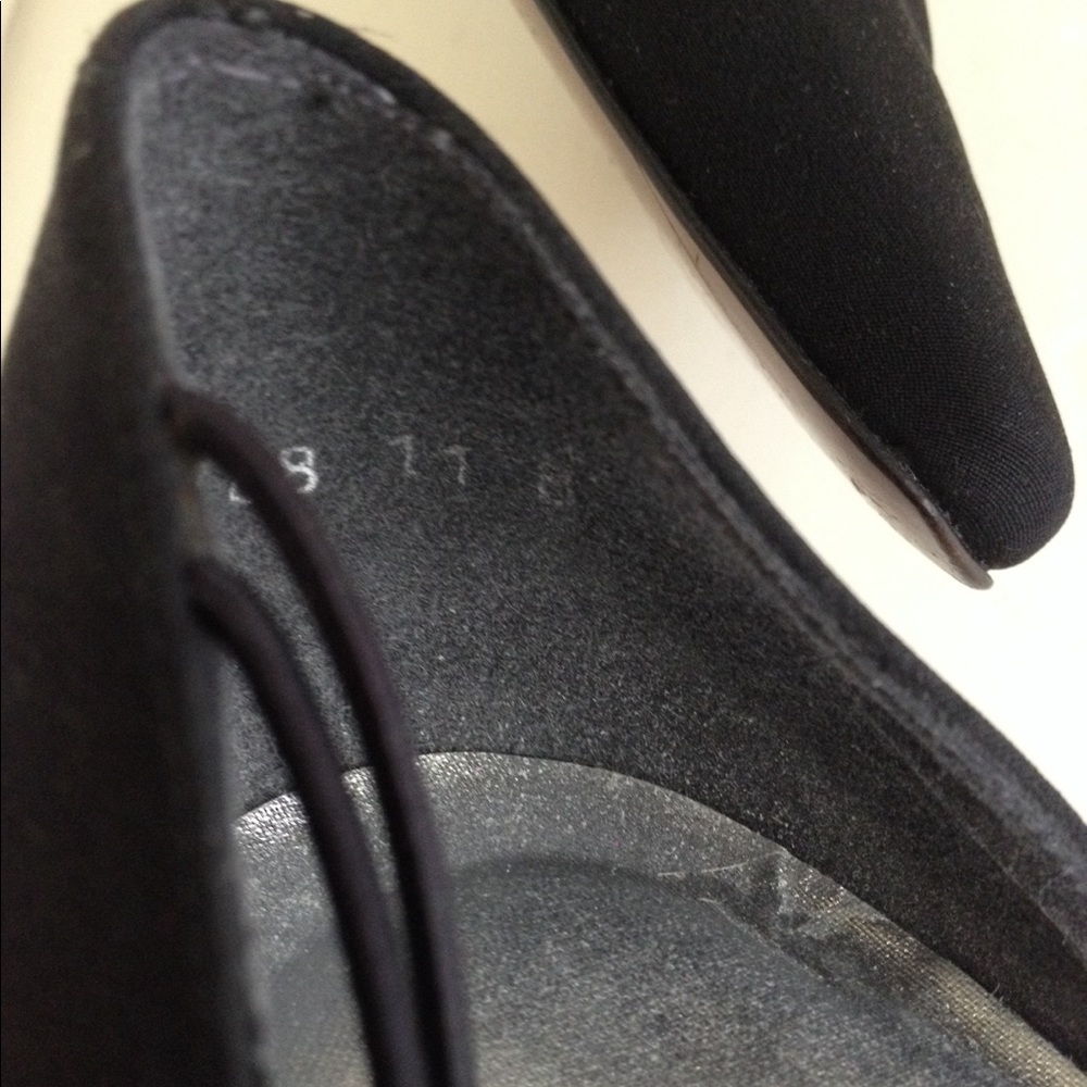 Stuart weitzman. Heels - Picture 8 of 8